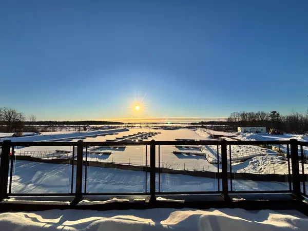 Georgian Bay, ON L0K 1S0,78 Marina Village DR