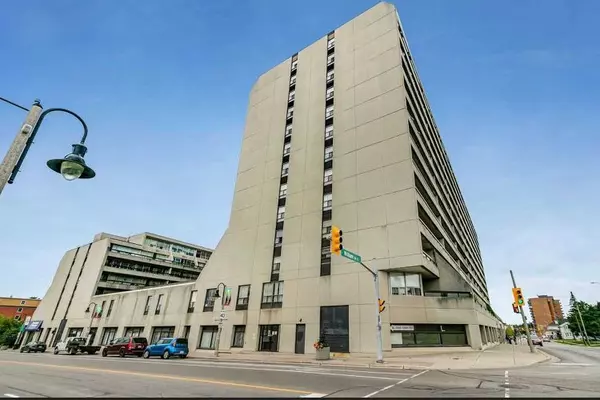 55 William ST E #301, Oshawa, ON L1G 7C9