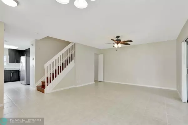 Deerfield Beach, FL 33442,4752 SW 13th Pl