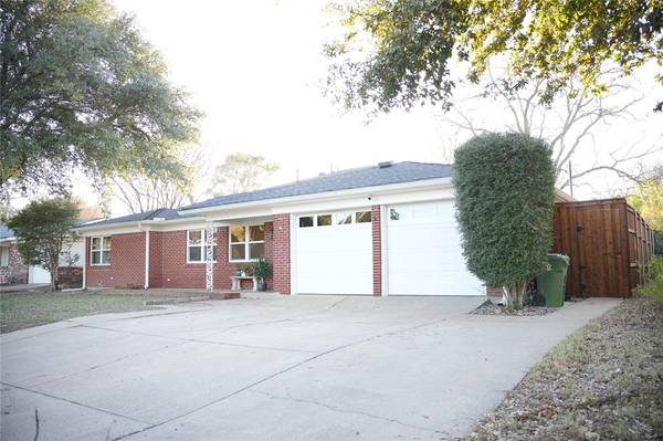 Hurst, TX 76053,1237 Valentine Street