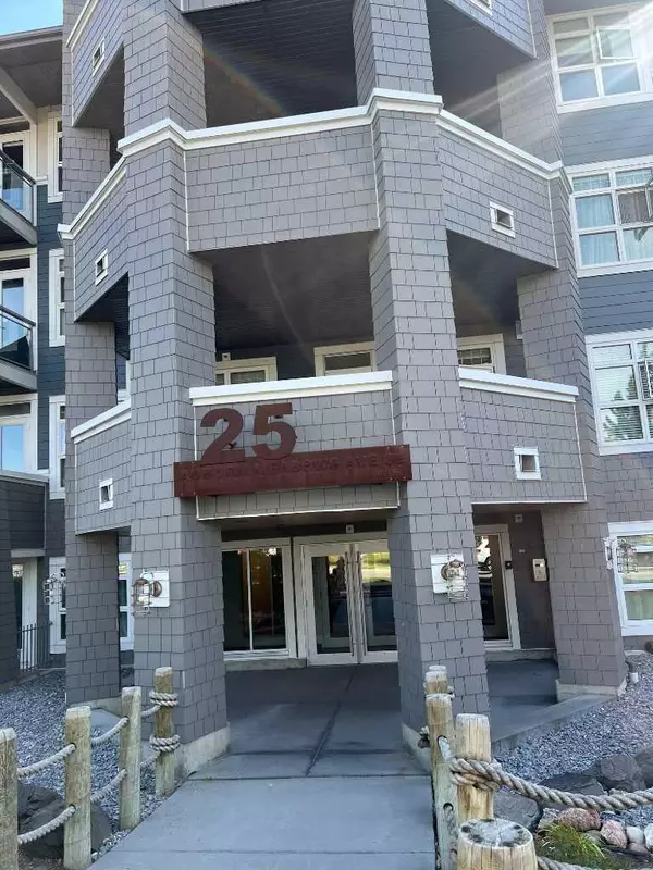 Calgary, AB T3M 2L3,25 Auburn Meadows AVE SE #404