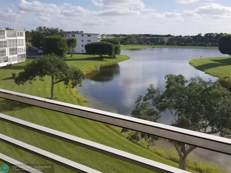 4064 Cornwall  #D, Boca Raton, FL 33434