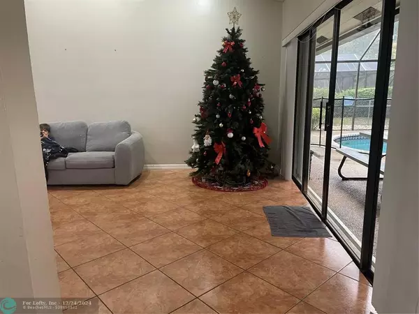 Boca Raton, FL 33498,18360 S 181st Cir S