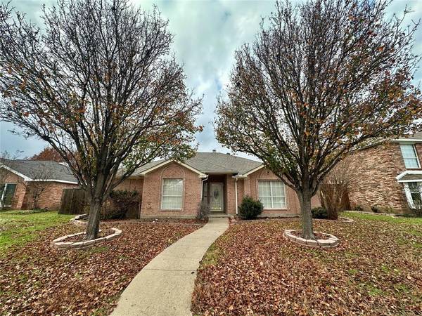 7305 Dartmouth Drive, Rowlett, TX 75089