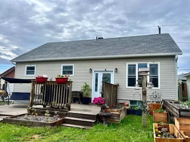 Timmins, ON P0N 1H0,60 William AVE