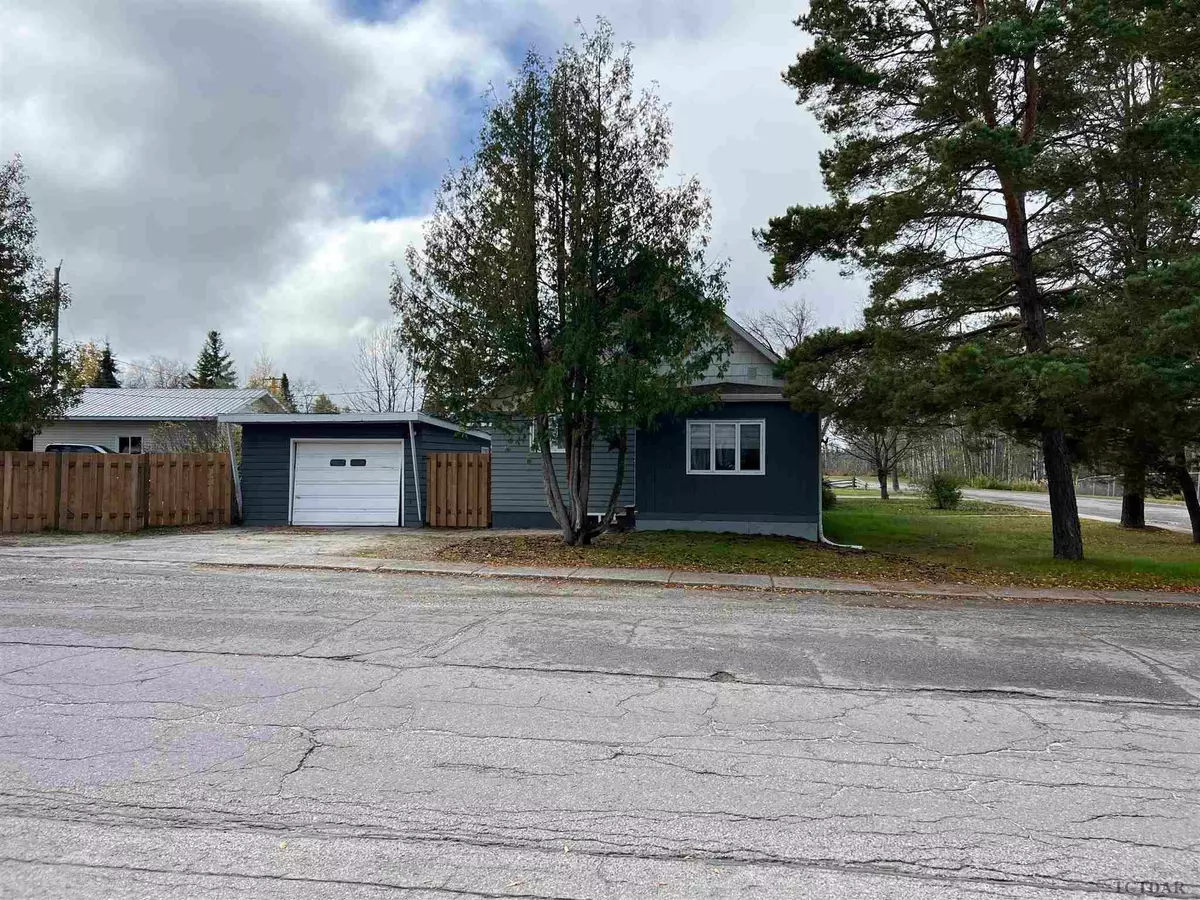 Kapuskasing, ON P5N 1P2,66 Dominion AVE