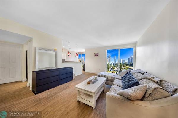 Sunny Isles Beach, FL 33160,17570 Atlantic Blvd  #508