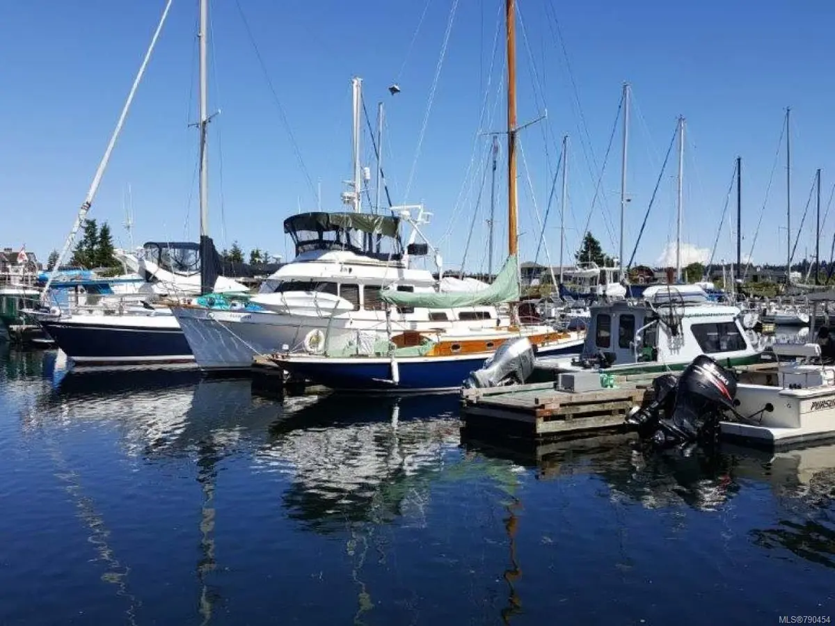 Bowser, BC V0R 1G0,166 Burne Rd