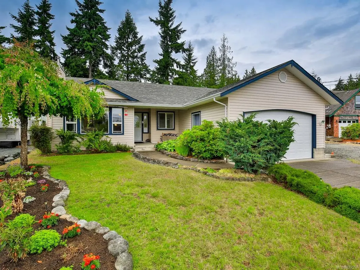 Bowser, BC V0R 1G0,150 Bayridge Pl