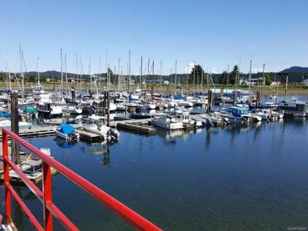 Bowser, BC V0R 1G0,166 Burne Rd