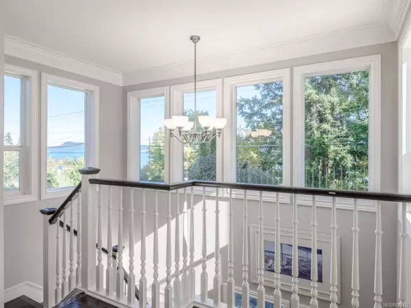 Bowser, BC V0R 1G0,6760 Island Hwy W