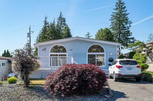 Ladysmith, BC V9G 1X4,10980 Westdowne Rd #44