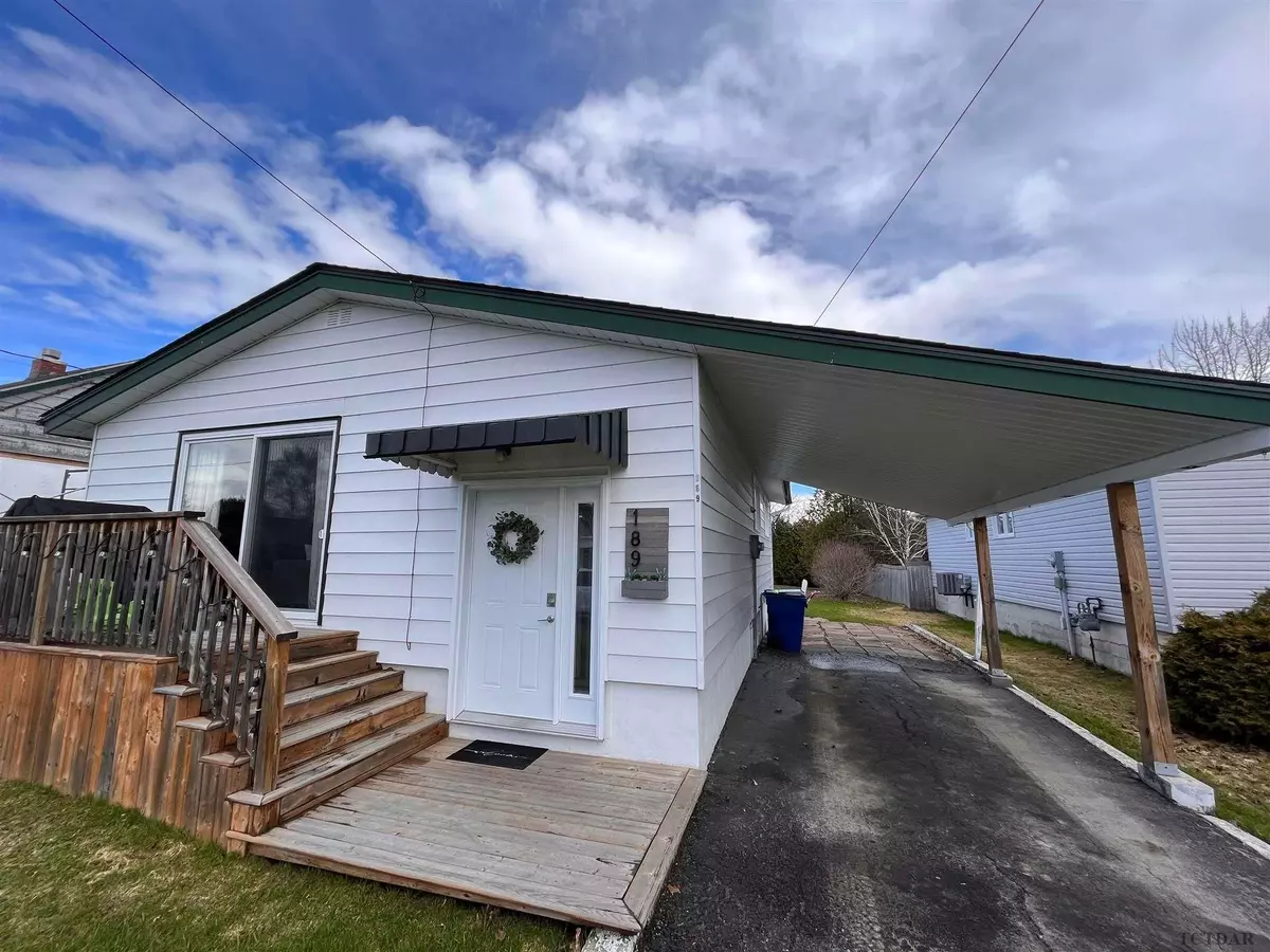 Temiskaming Shores, ON P0J 1P0,189 Robert ST