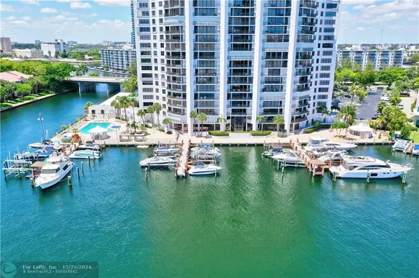 Hallandale Beach, FL 33009,300 Three Islands Blvd  #101