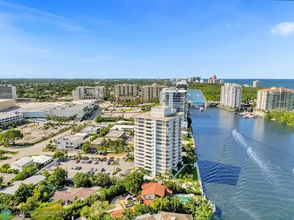 Fort Lauderdale, FL 33304,888 Intracoastal Dr  #10F