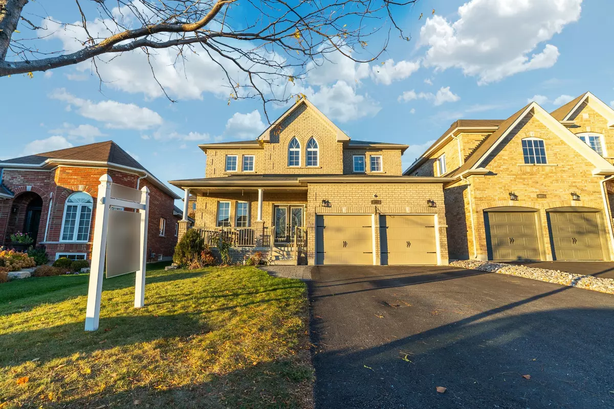 Oshawa, ON L1K 0P6,908 Black Cherry DR