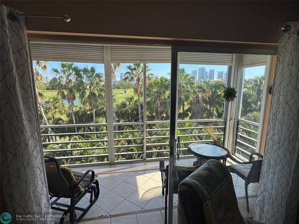 600 NE 14th Ave  #517, Hallandale Beach, FL 33009