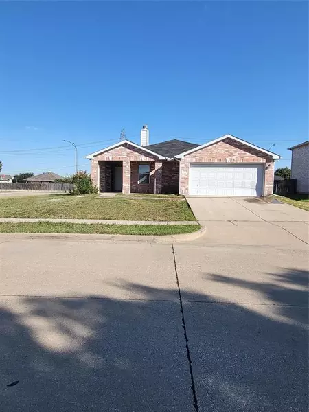 1601 Purpletop Drive, Arlington, TX 76002