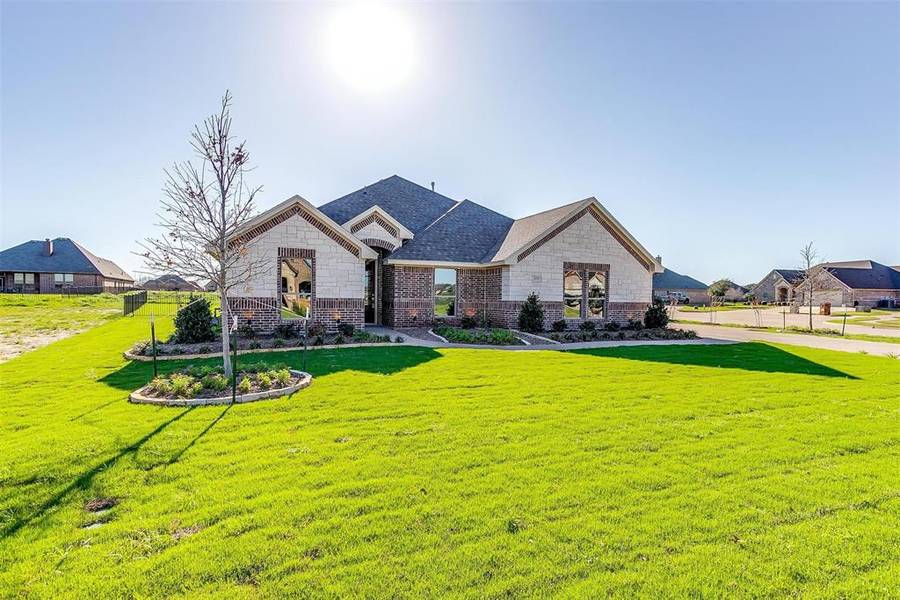 3177 Ferry Boat Lane, Granbury, TX 76049