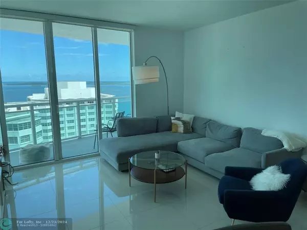 Miami, FL 33131,950 Brickell Bay Dr  #2110