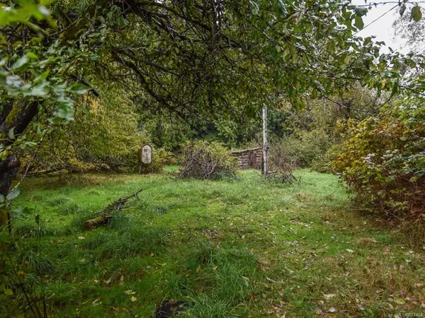 Bowser, BC V0R 1G0,269 Hembrough Rd