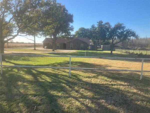 Cross Plains, TX 76443,17388 County Road 421