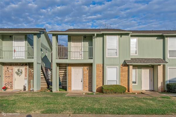 5705 E Texas Street #107, Bossier City, LA 71111