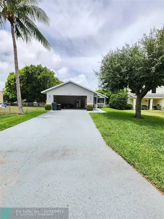 214 NW 13th Avenue, Delray Beach, FL 33444