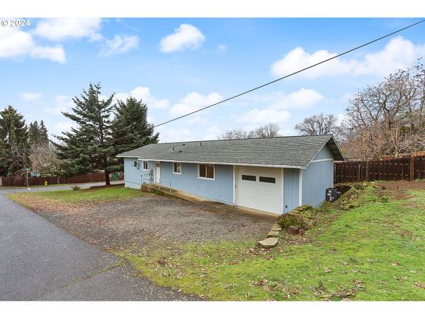 405 N WILLOW ST, Bingen, WA 98605