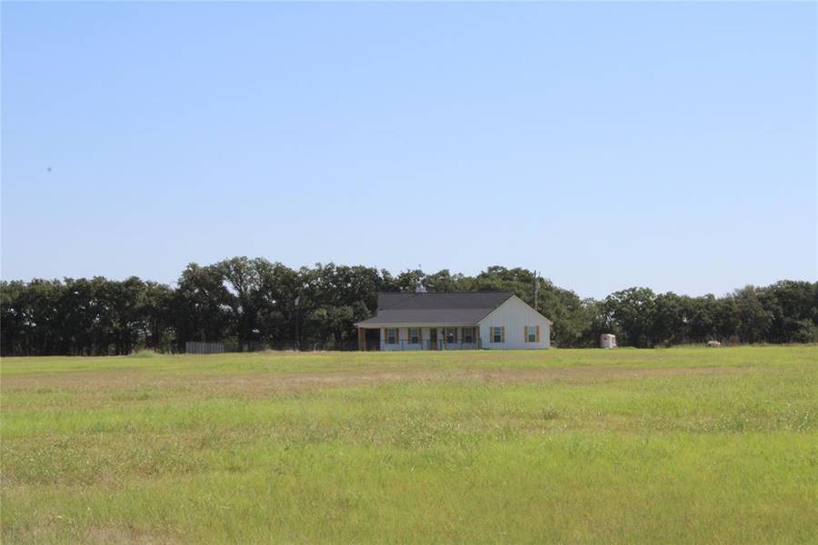 2102 N Whitt Road, Perrin, TX 76486