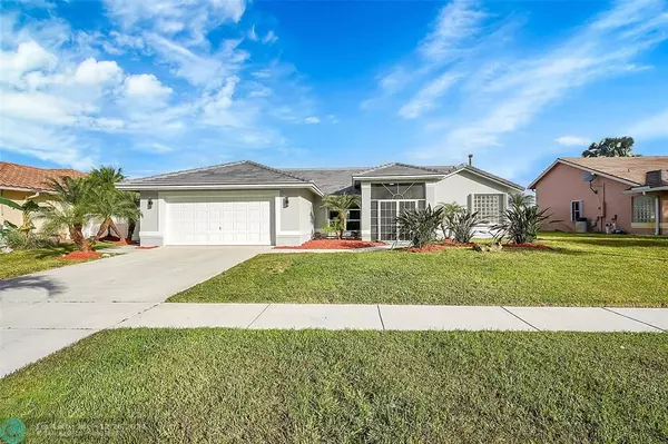 10862 Paso Fino Dr, Lake Worth, FL 33449