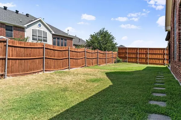 Rowlett, TX 75089,9706 Peach Tree Lane