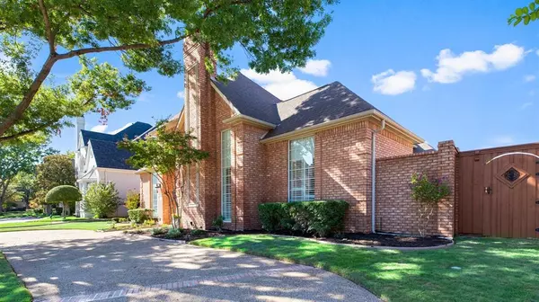 Plano, TX 75093,5817 Deer Park Lane