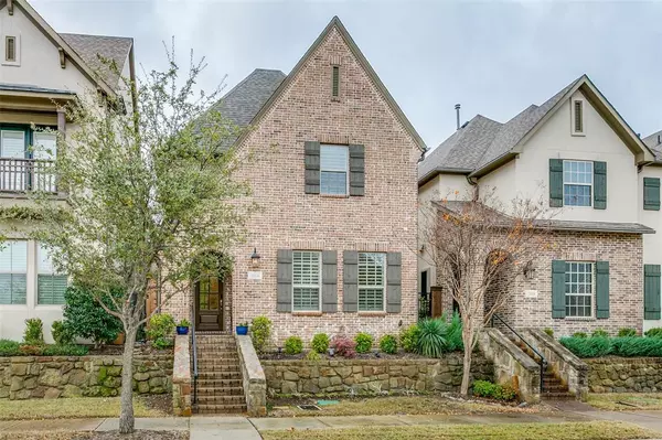 204 Skystone Drive, Irving, TX 75038