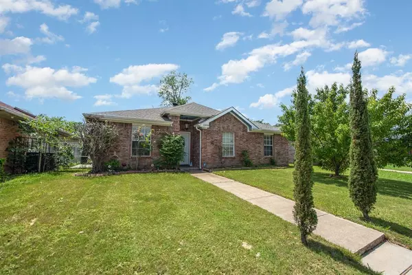 13444 Vida Lane, Dallas, TX 75253