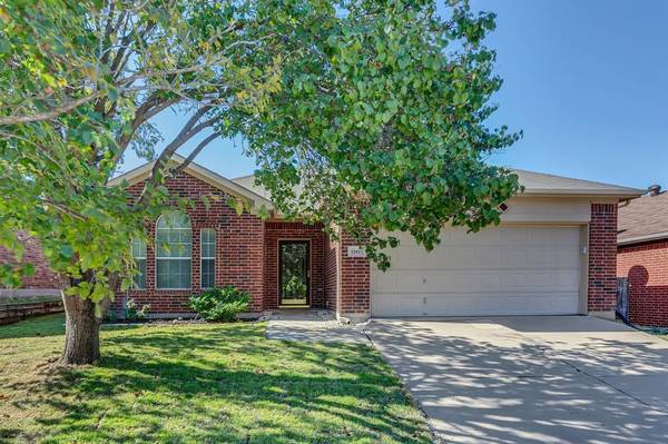 13913 Rustler Pass Ranch Road, Fort Worth, TX 76262