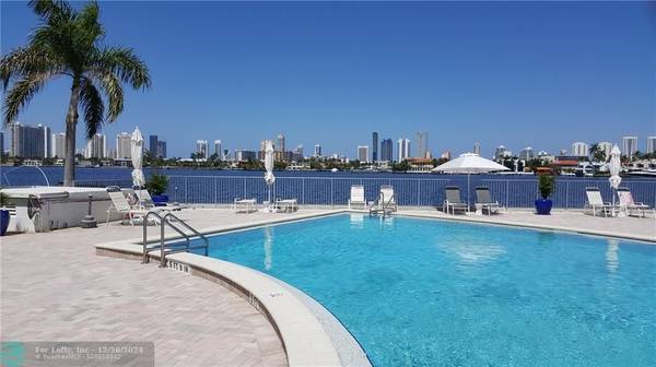 16546 NE 26th Ave  #4H, North Miami Beach, FL 33160