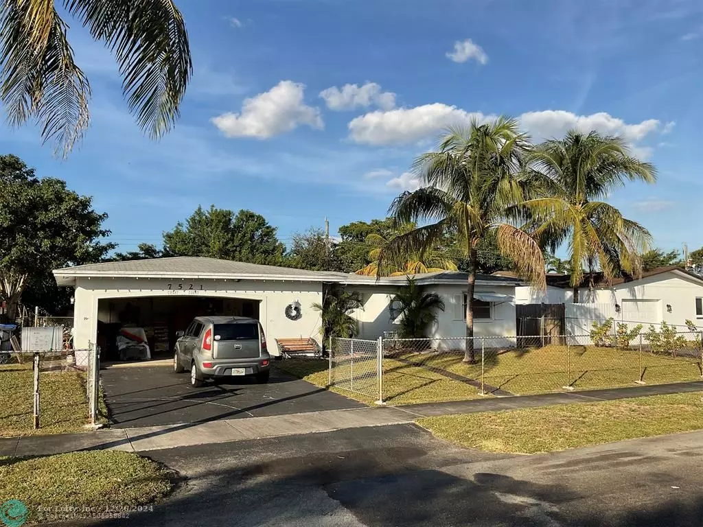 Hollywood, FL 33024,7521 Grant Ct