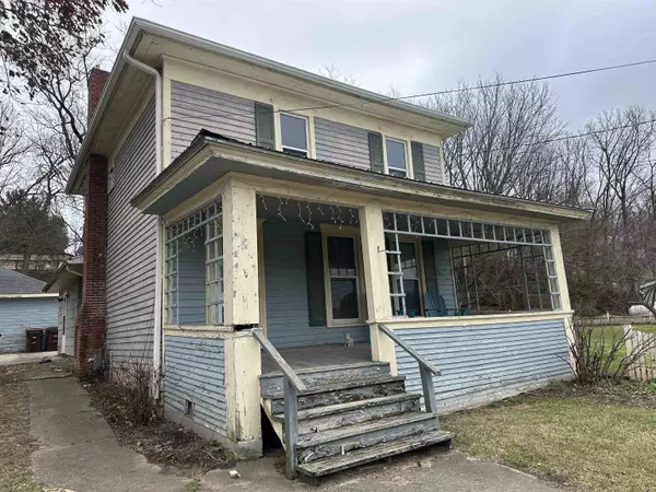 111 MILL Street, Mount Carroll, IL 61053