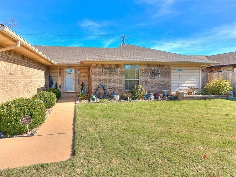 2308 N Nail Parkway, Moore, OK 73160