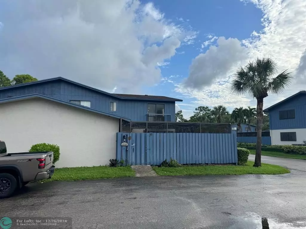 Lake Worth, FL 33463,4755 Holly Lake Dr  #1