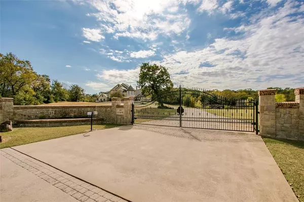 Grapevine, TX 76051,2401 Dove Road