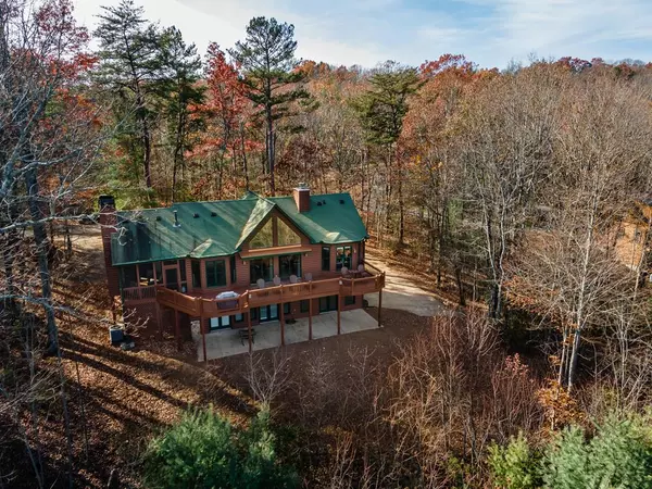 189 Trails End Ridge, Ellijay, GA 30540