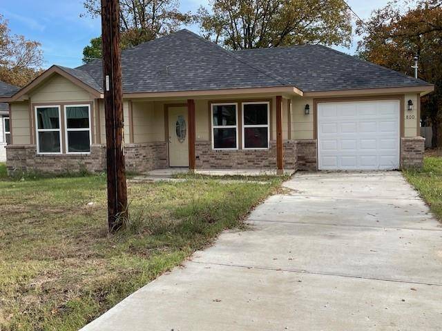 West Tawakoni, TX 75474,800 HEMLOCK Drive