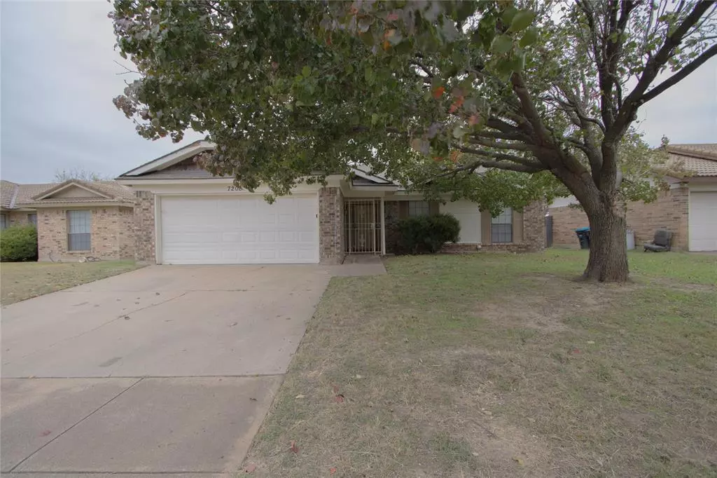 Fort Worth, TX 76133,7208 Ridge Road W