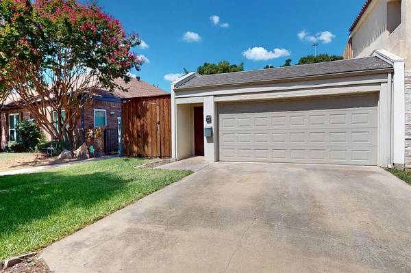 4993 Thunder Road,  Dallas,  TX 75244