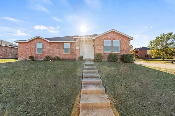 1201 Evergreen Street, Royse City, TX 75189