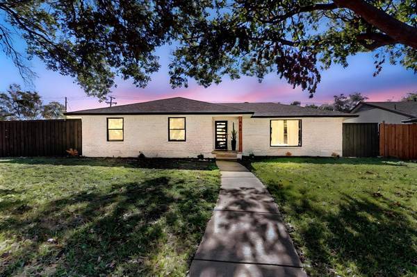 442 Summit Drive, Richardson, TX 75081