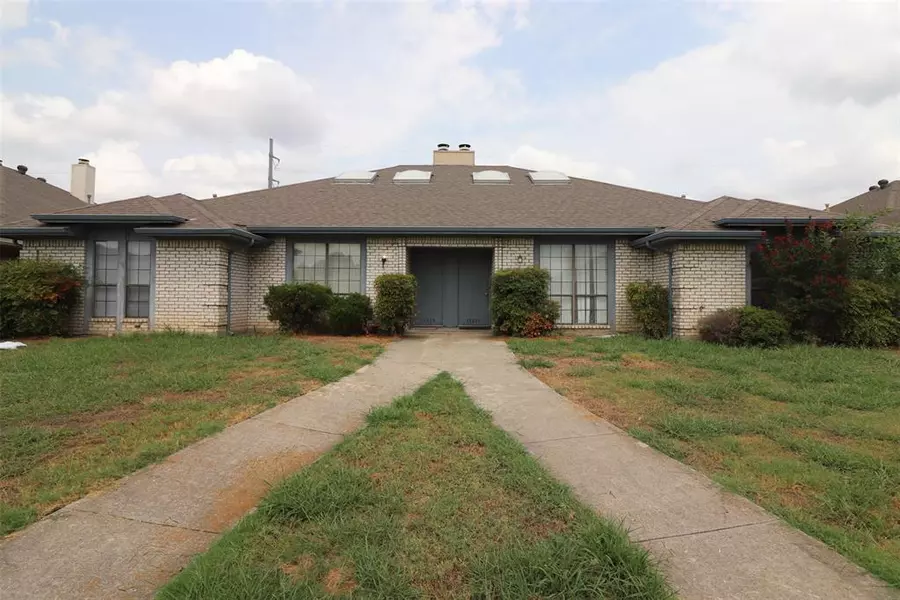 13228 Fall Manor Drive, Dallas, TX 75243