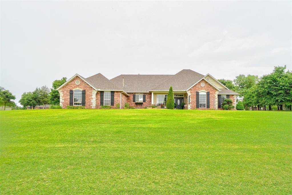 16523 Roserock Circle, Choctaw, OK 73020